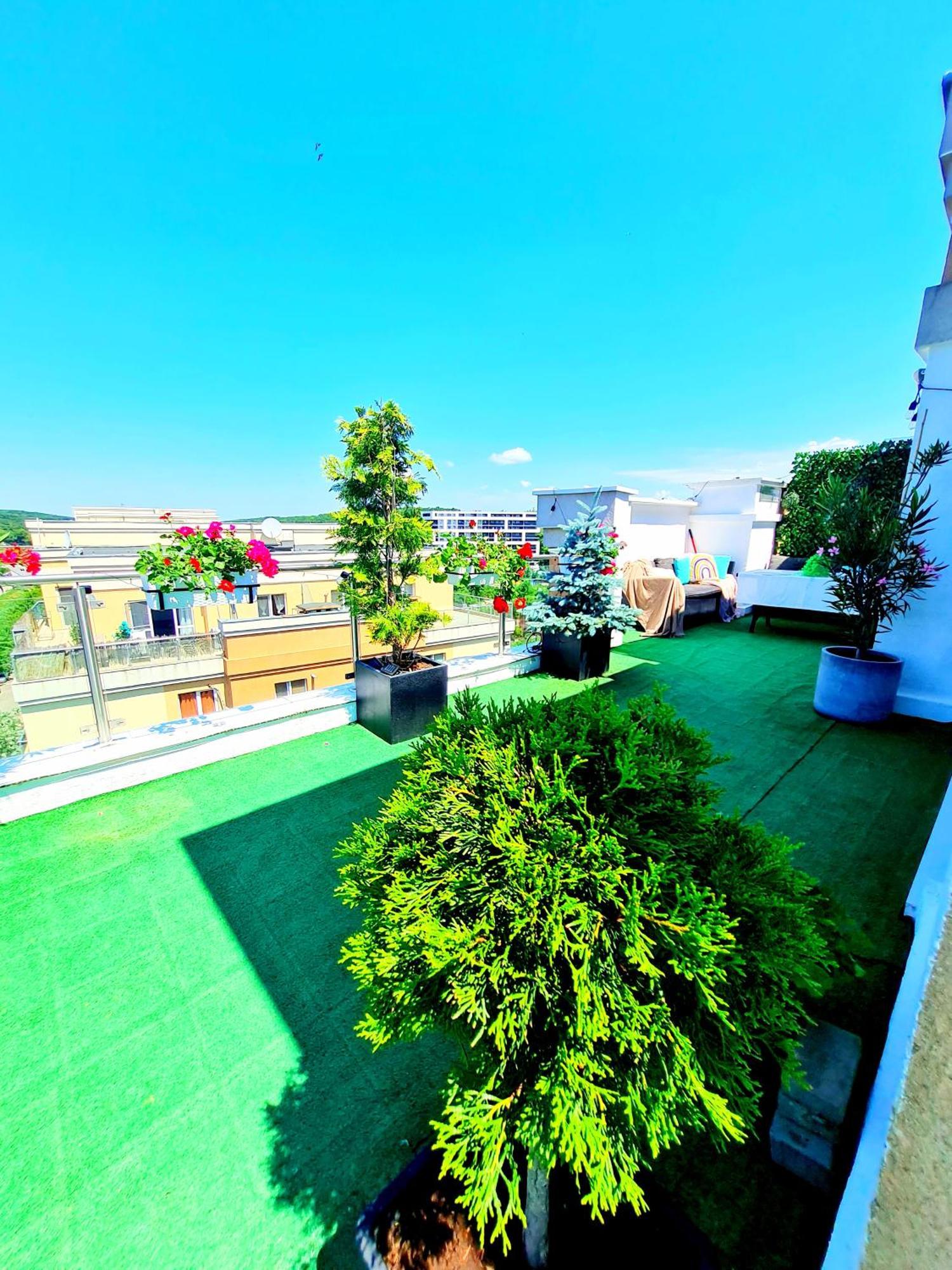 Апартаменти Penthouse View Aeroport Ясси Екстер'єр фото